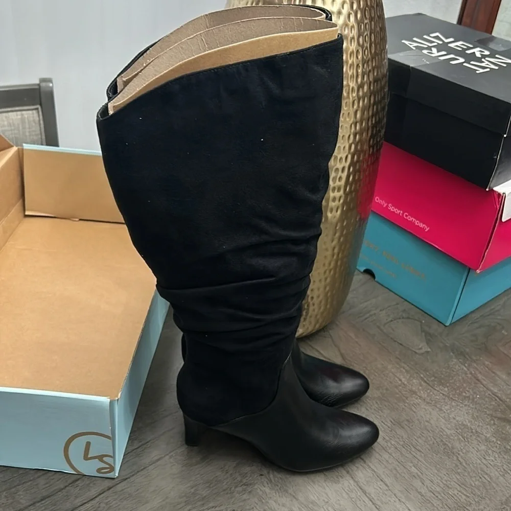 LIFESTRIDE GLORY WOMEN’S TALL FASHION BOOT (WIDE CALF)